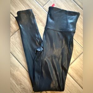 Petite SPANX Black Liquid Faux Leather Leggings